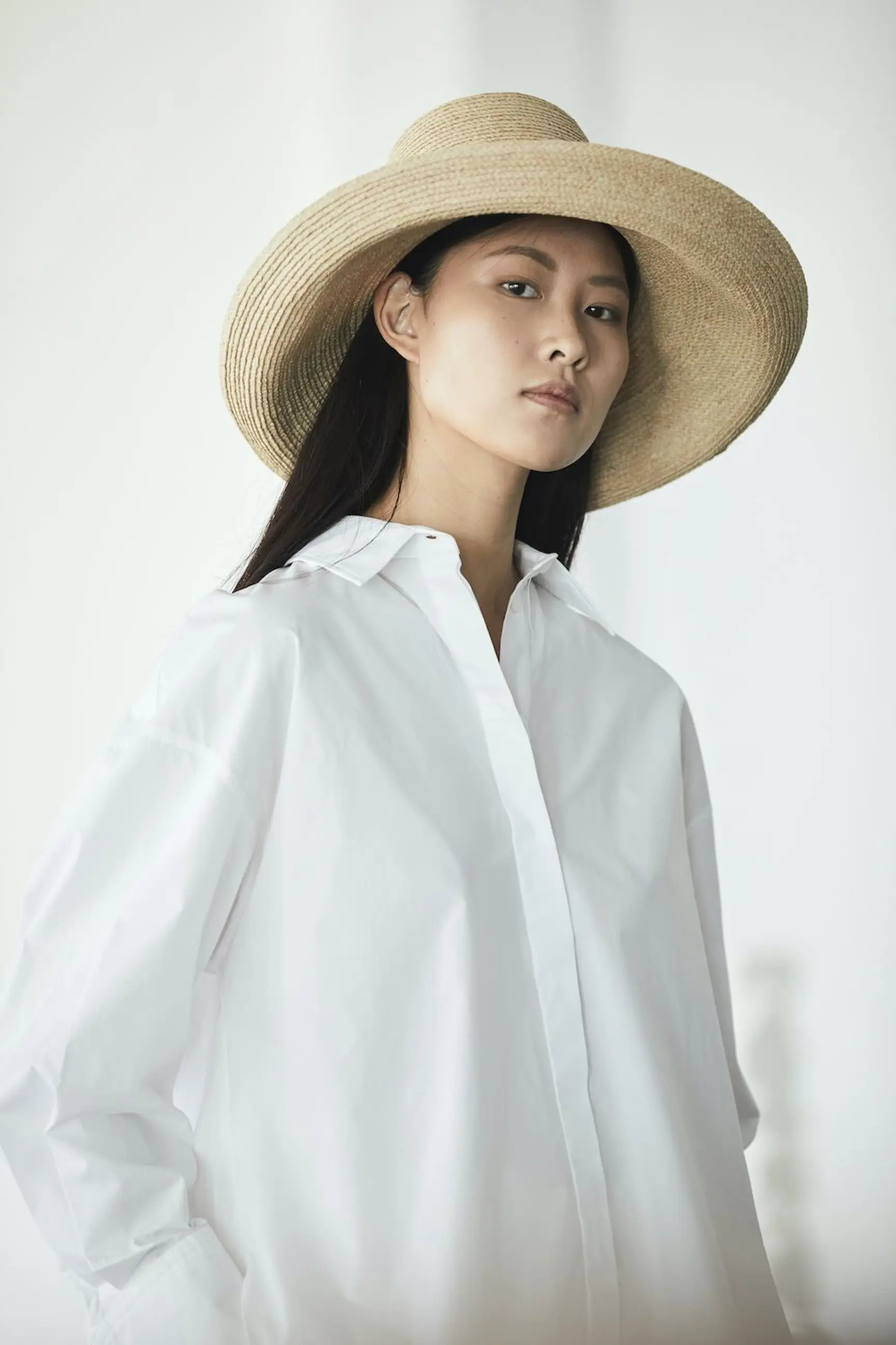 Janine | Janessa Leone