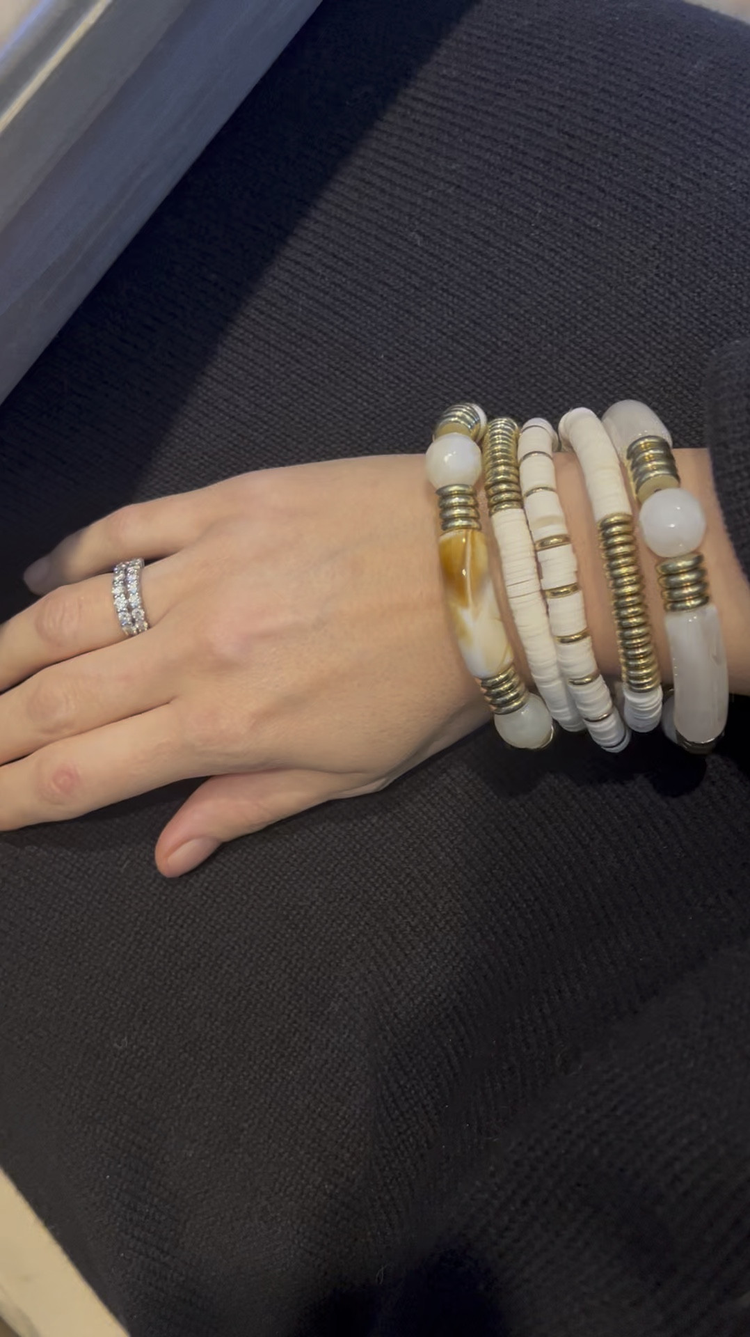 Doing a lot of purging and cleaning out getting ready for the next baby and discovered some Amazon bracelets I ordered a while ago and haven’t worn yet! Love a good arm stack and the white, black, and gold combo!