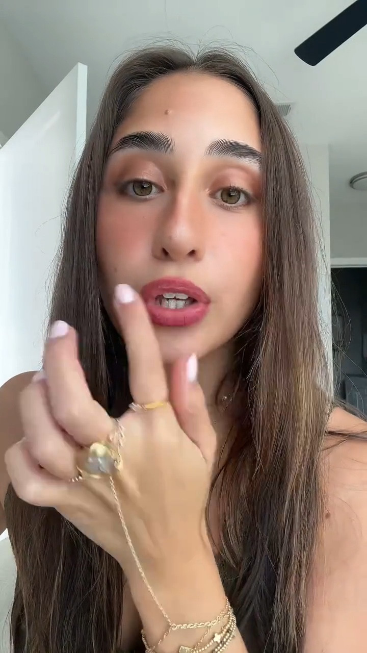 update it lasted through chicken on a stick & beach bar so I say it slayed #summerfridays #lipstain

#LTKbeauty