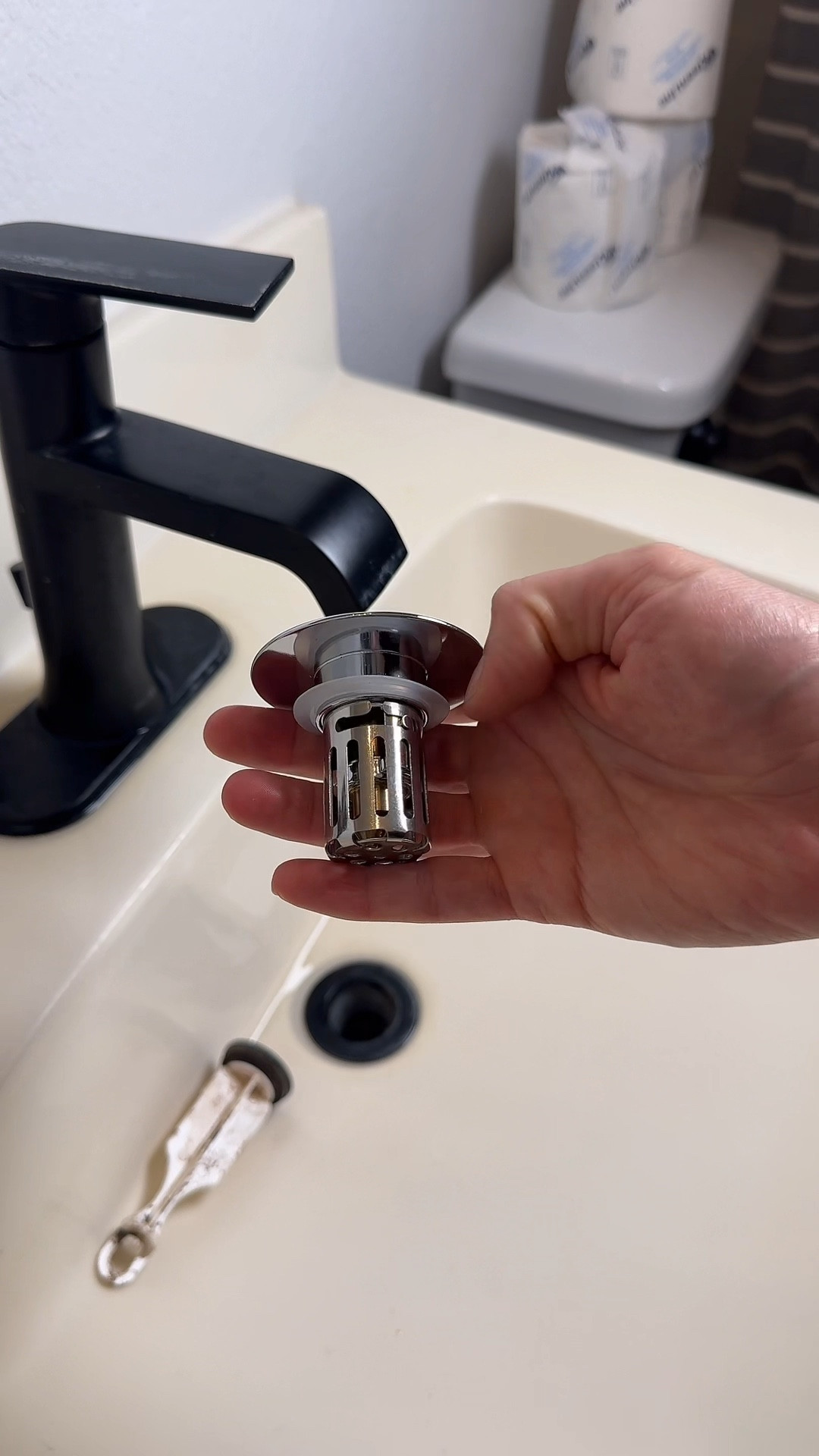 No man, no tools, no problem 😏🧼
This sink drain plug is a game-changer
✔️ Installs in seconds (seriously, my 3-year-old could do it)
✔️ No tools or plumber needed
✔️ AND it catches your valuables before they disappear forever 👋💍

I dropped my jewelry on purpose just to prove a point… and it passed with flying colors 🙌

It’s giving: ‘I fix things now because I’m that woman.’

#sinkhack #momhack #plumberwho #amazonhomefinds #momlifesimplified #kitchenupgrade #cleaninghacks #sinkorganizer #homehack #elevatedfinds #bathroommusthaves

#LTKFamily #LTKHome #LTKFindsUnder50