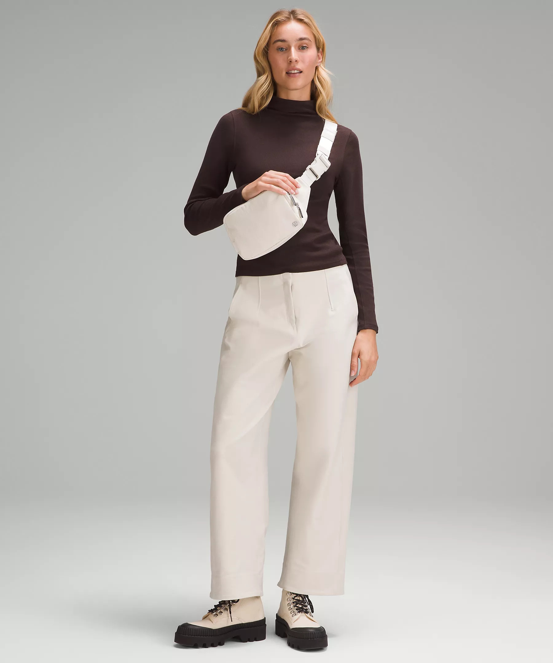 Everywhere Belt Bag Large 2L | Lululemon (US)