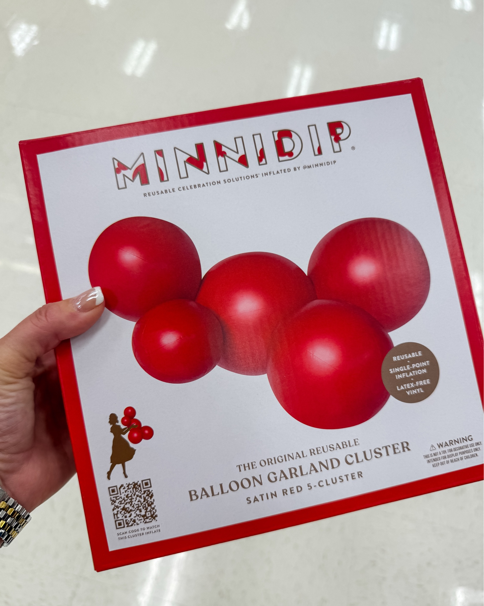 New red minnidip balloons that make the easiest garlands 

#LTKU #LTKHome #LTKSeasonal