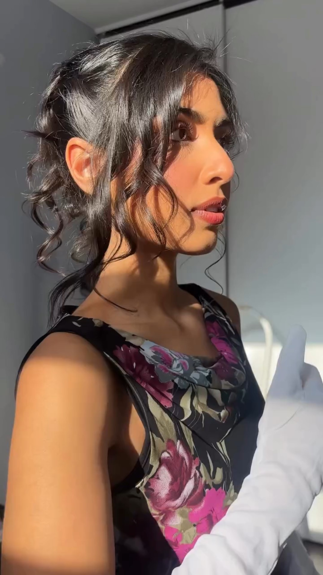 My look for the @bridgertonnetflix x @netflixca masquerade ball! Who’s watching the new season??

@makeupbymario @esteelaudercanada @esteelauder @rimmellondon @hauslabs @rarebeauty @rephr.to @hudabeauty @maccosmeticscanada @maccosmetics @fentybeauty @guccibeauty @maybelline 
.
.
.
#bridgerton #masqueradeball #makeuptutorial #bridgertonseason4 #netflix