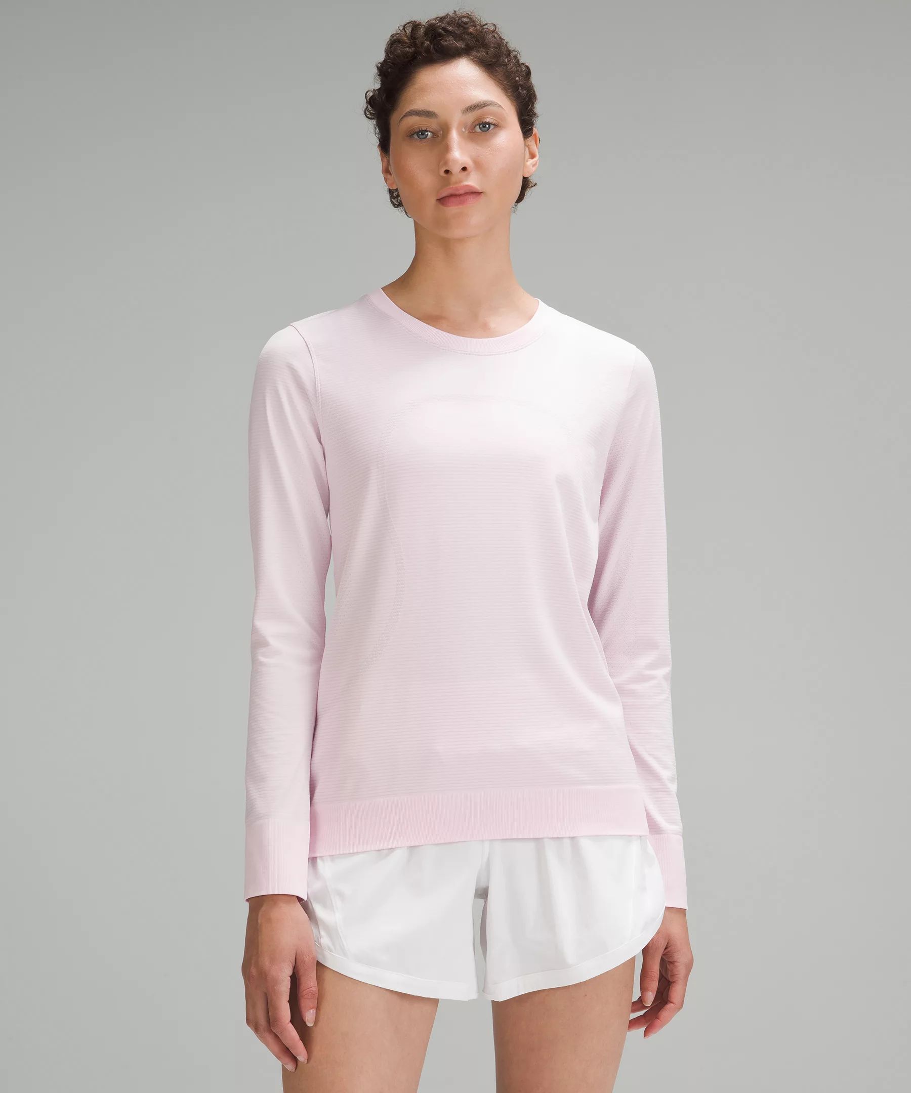 Swiftly Relaxed Long-Sleeve Shirt | Women's Long Sleeve Shirts | lululemon | Lululemon (US)
