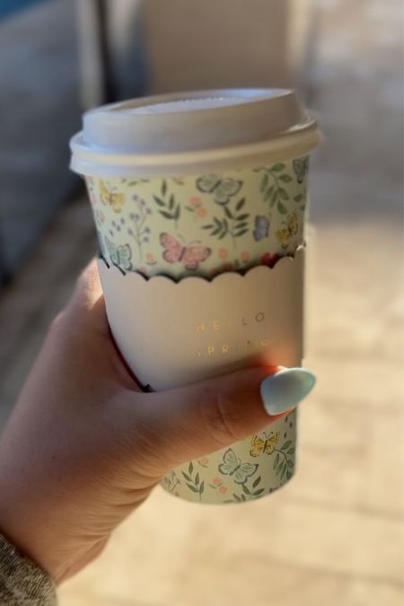 I love using my reusable cups but sometimes it’s just not practical. So I have these disposable cups when I’m on the go and don’t have room to carry a cup the entire day. They’re also great for parties and meetings. There’s so many cute designs too!

#LTKparties #LTKhome #LTKSeasonal