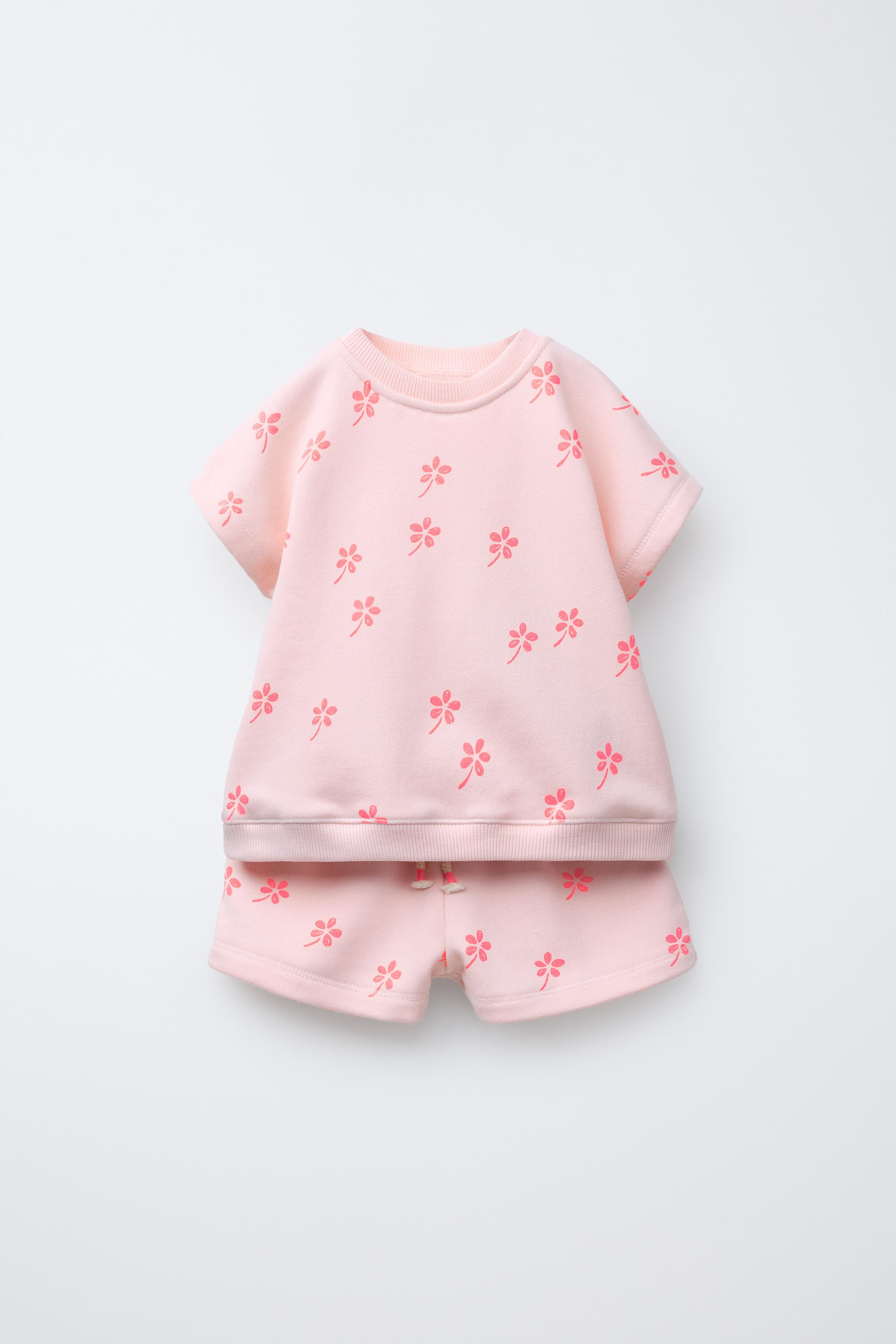 PRINTED T-SHIRT AND BERMUDA JOGGING SET | Zara US