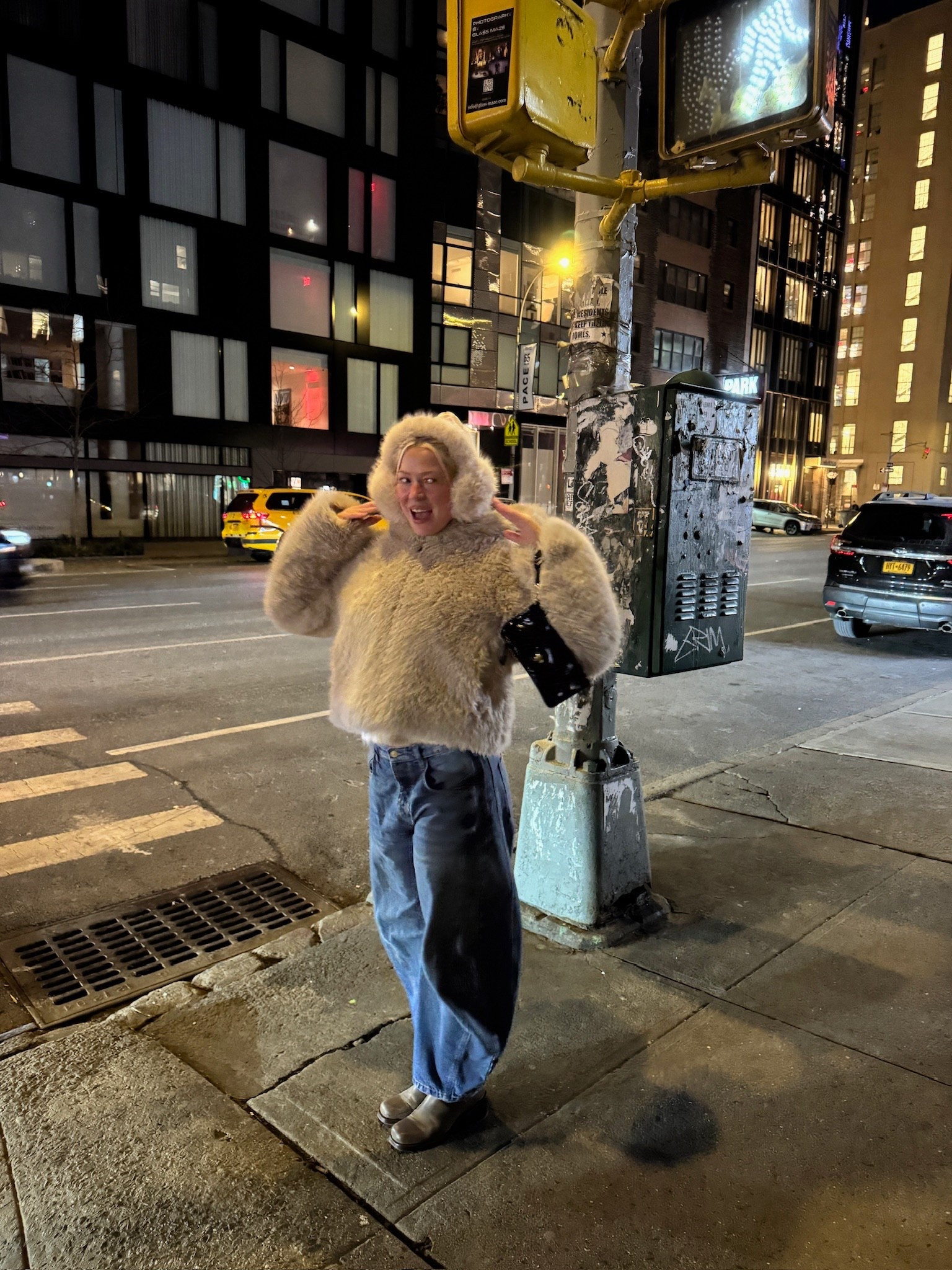 winter nights in the city 💤🥶❄️

free people, fur, frye boots, earmuffs, nyc, winter

#LTKgrwm #LTKdayinmylife #LTKootd