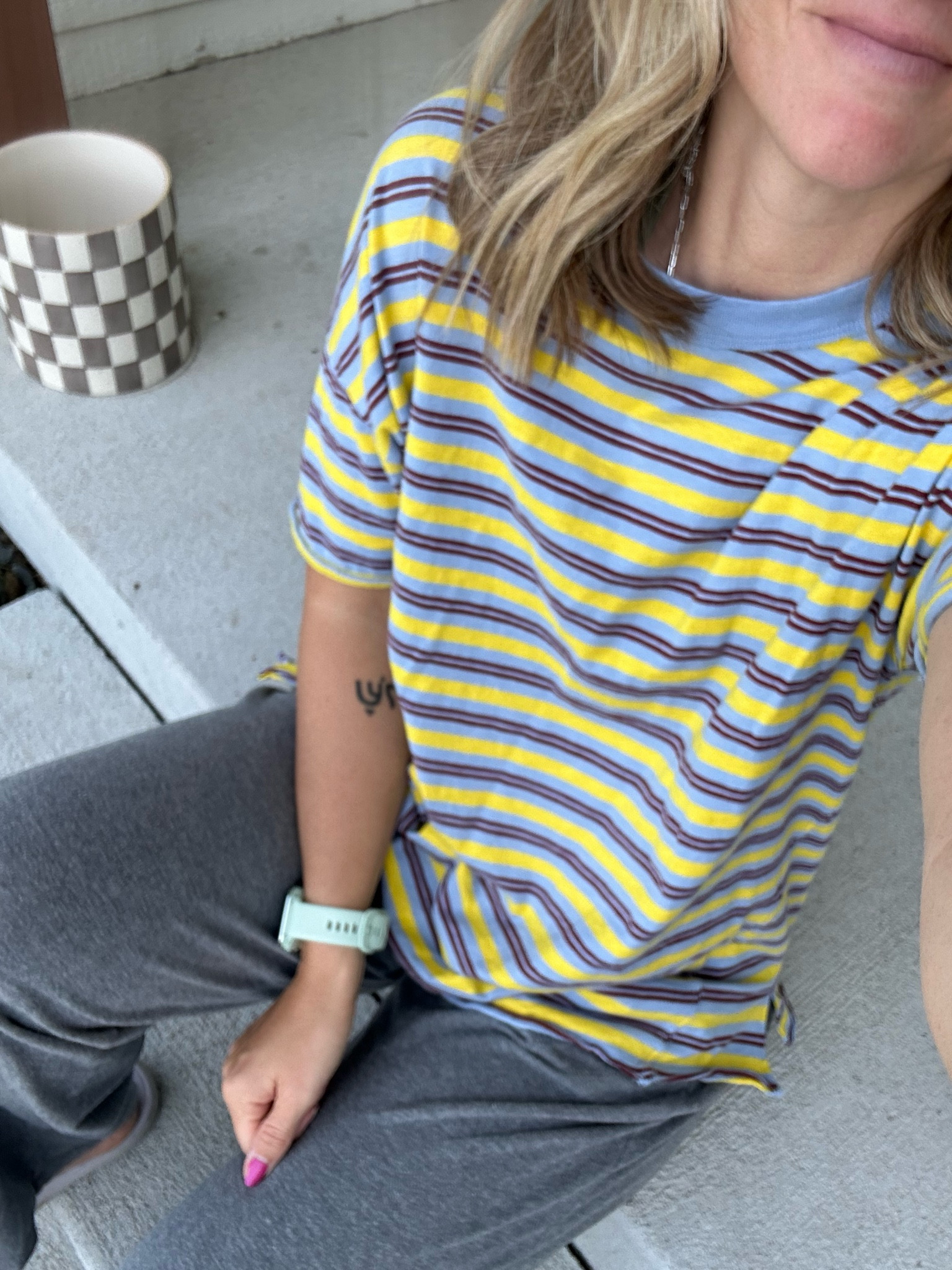 Small @Aerie tee, small @abercrombie lounge pants 

#LTKootd #LTKdayinmylife #LTKmomlife
