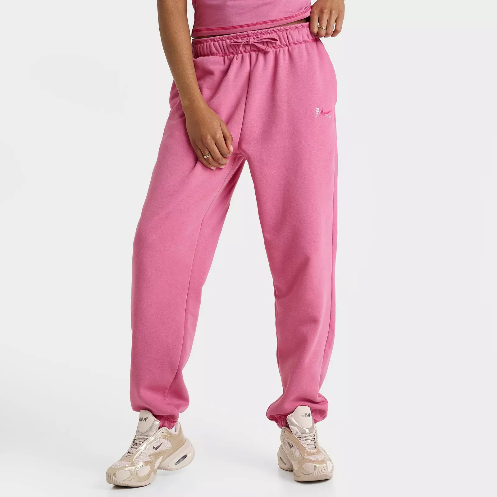 Women's Nike Sportswear Valentine's Day Club Fleece Jogger Pants | JD Sports (US)