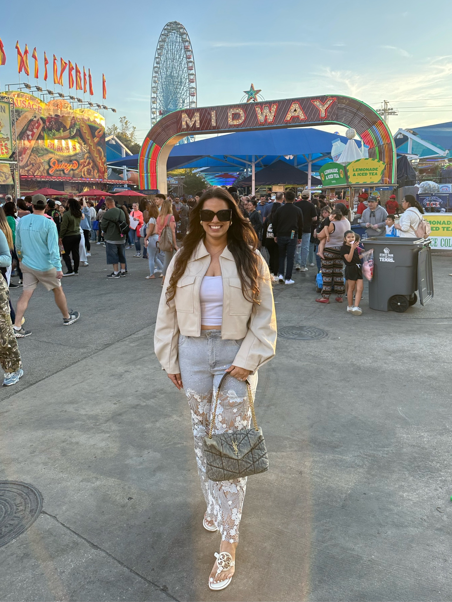 Pants finally fully back in stock! RUNN 🏃🏻‍♀️💨

#LTKFindsUnder100 #LTKGiftGuide #LTKHoliday