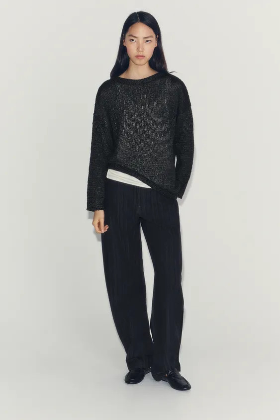 PULL EN MAILLE ASYM\u00c9TRIQUE | Zara US