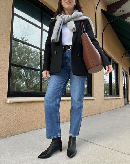 Classic outfit, blazer, boots, tote bag



#LTKstyletip #LTKSeasonal