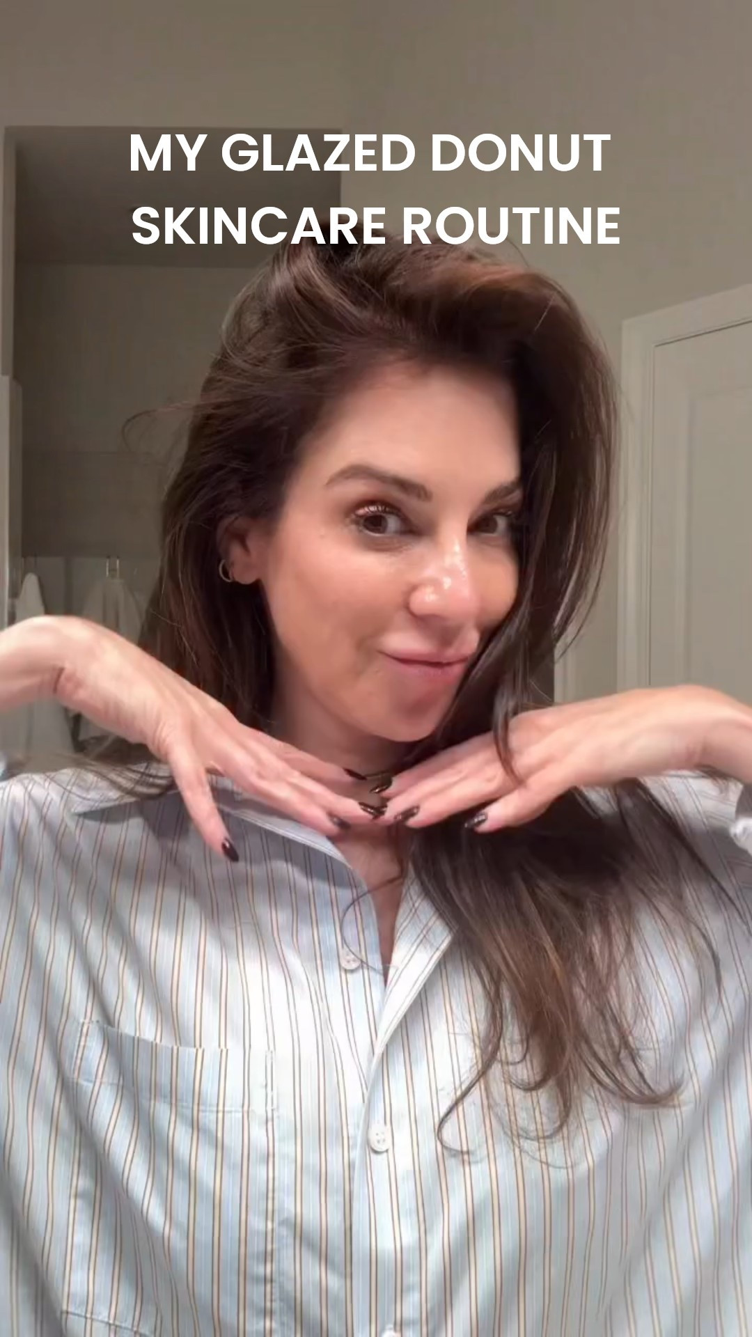 Goes to bed looking like a glazed donut to wake up to glowy skin. Comment SHOP for all my go-to products. #nighttimeroutine #skincareroutine #glazeddonutskin #glowyskingoals #skincareover40