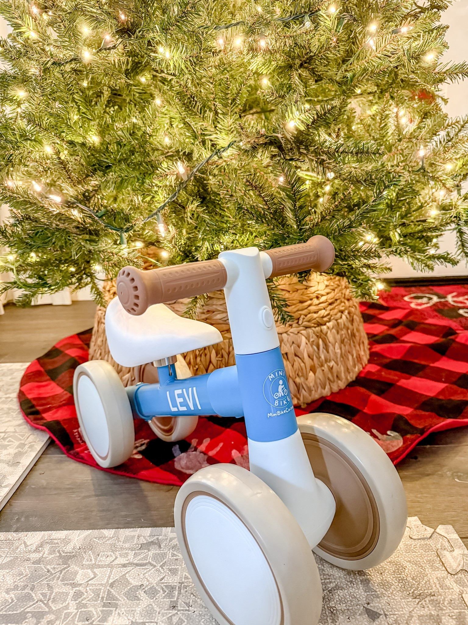 Baby’s first balance bike🥹 Perfect for infants for Christmas!



#LTKGiftGuide #LTKBaby #LTKHoliday

#LTKGiftGuide #LTKBaby #LTKHoliday