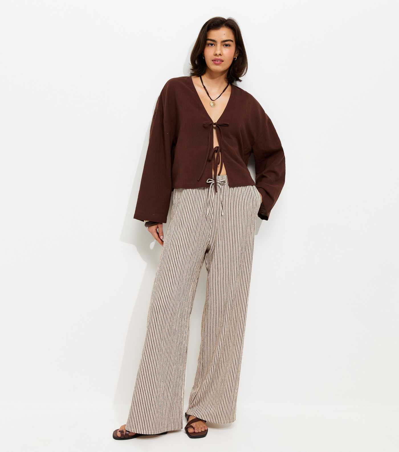 Brown Thin Stripe Crinkle Texture Wide Leg Trousers | New Look | New Look (UK)