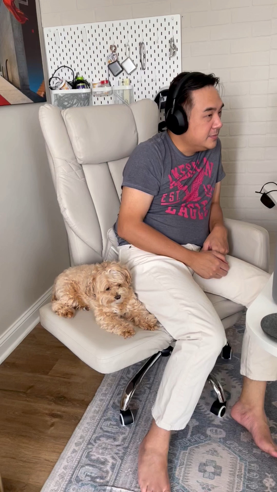 office chair with extended sit for dog

#LTKHome