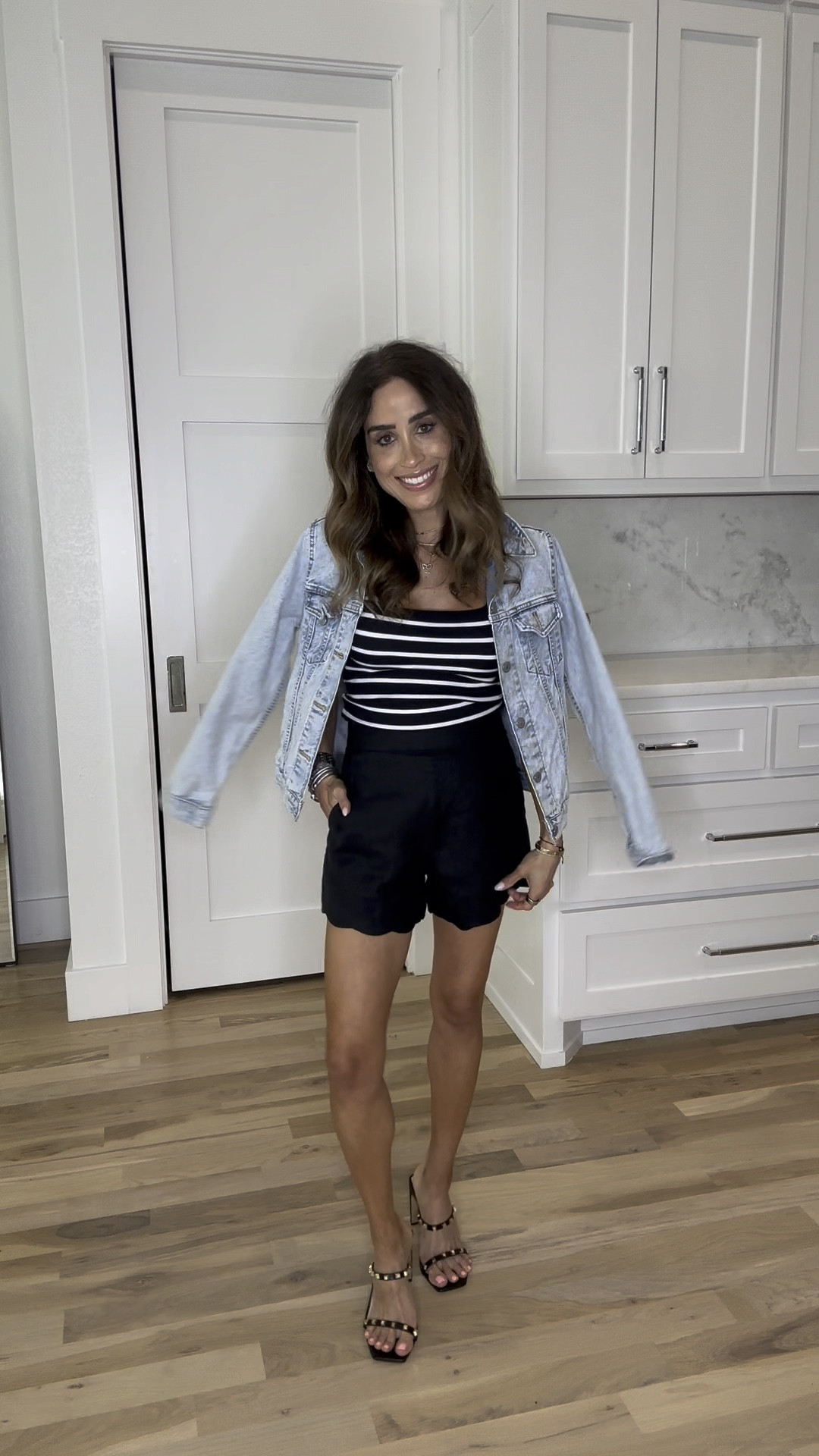 Black scallop linen shirts size 23 black stripe tank size Xs denim jacket size Xs

#LTKSaleAlert #LTKFindsUnder50 #LTKFindsUnder100