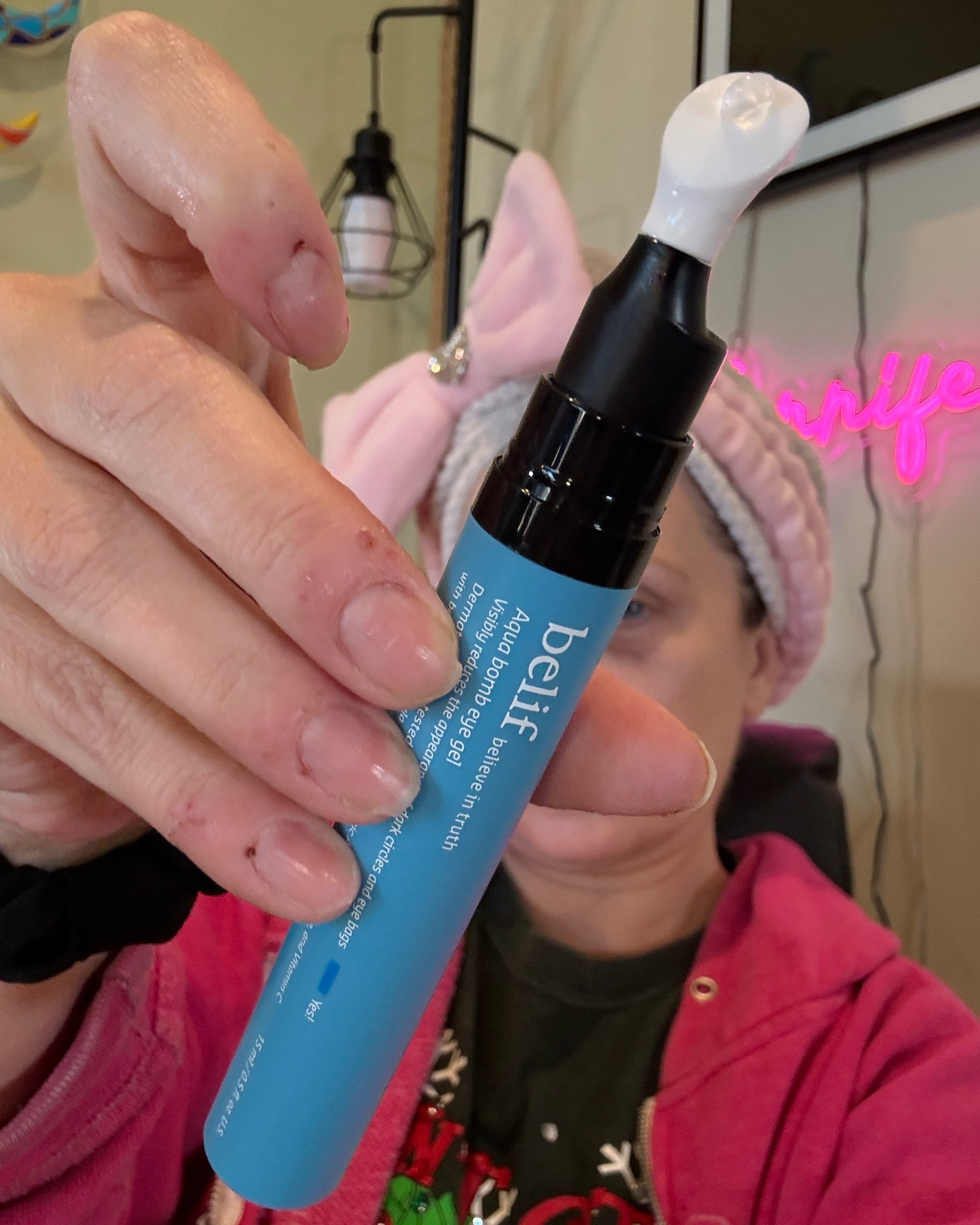 Ok spring ready with my skincare. I just had a haul from Belif(one of my favorite Korean skincare brands), with one favorite and two new viral hits. 
The eye serum has been waking up my eyes ave helping to plump my lips for over a year now, and I was running low.
The aqua bomb frozen cream has tiny capsule that give a cooling sensation that’s perfect on hot days
The milky sunscreen goes on non greasy and doesn’t leave a white cast. 
Which is your must have for spring skincare?

#springskincare #sunscreen #koreanskincare
