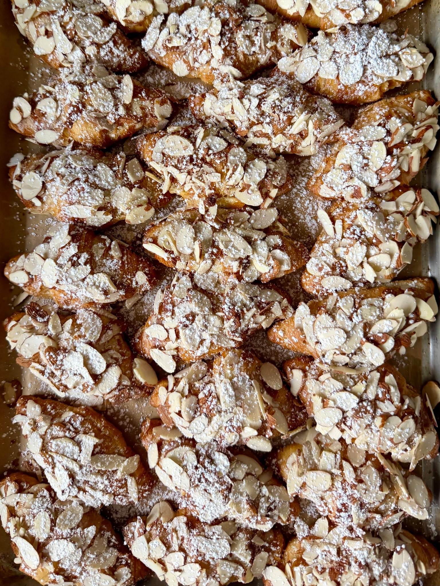 Mini almond croissants 