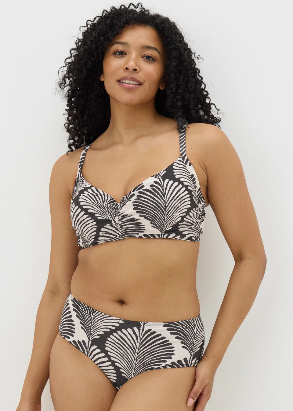 DD+ Black Mono Shell Print Cupped Bikini Top | Matalan (UK)