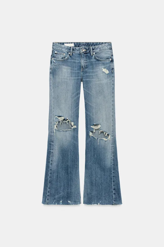 TRF FLARE-JEANS MIT MITTELHOHEM BUND UND RISSEN | Zara DE