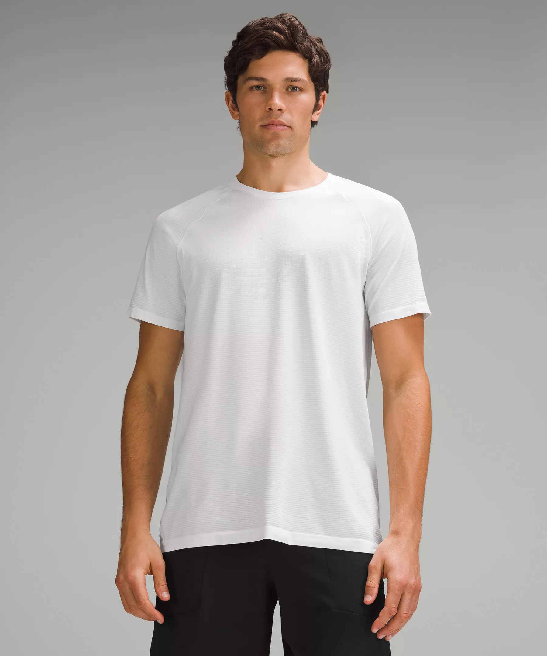 Metal Vent Tech Short-Sleeve Shirt *Original Slim Fit | Men's Short Sleeve Shirts & Tee's | lulul... | lululemon (CA)