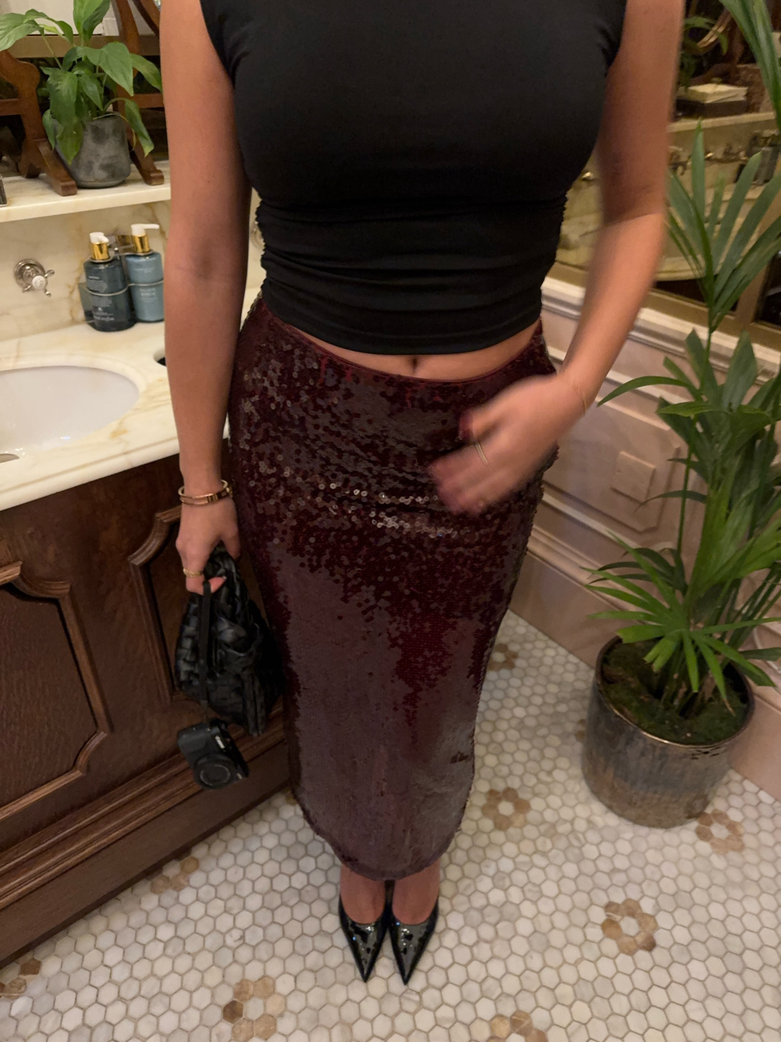 Festive outfit ✨🖤💋

#LTKpartywear #LTKwinter #LTKstyletip