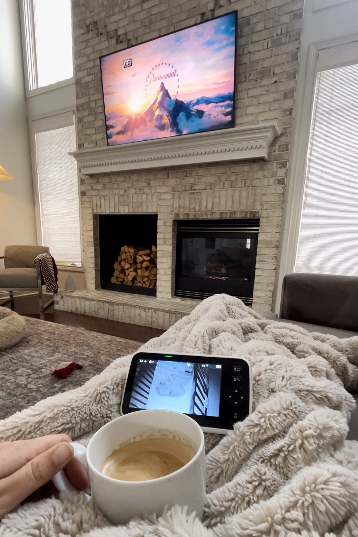 Saturday afternoon and the whole house is asleep...