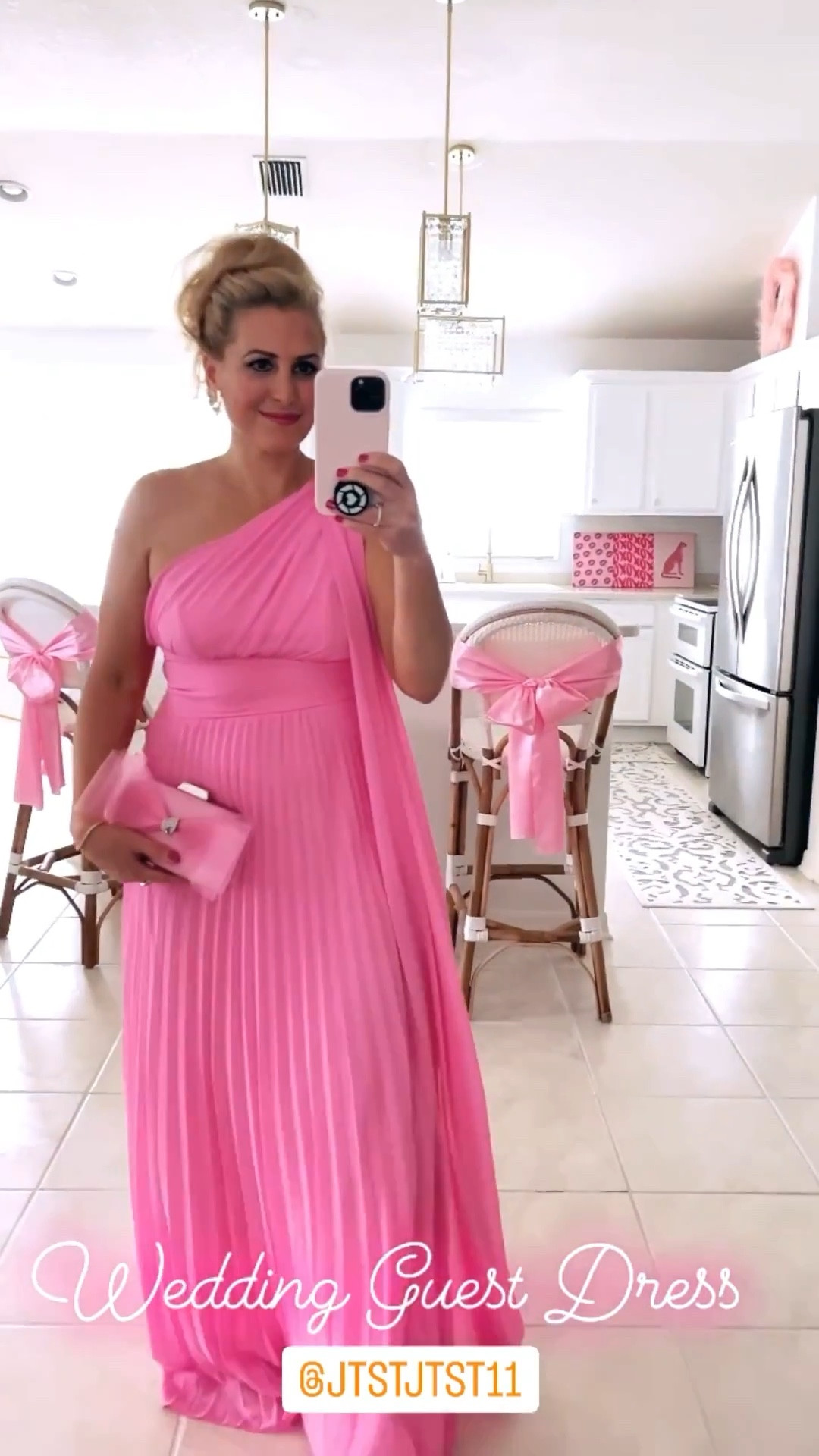 These pink dresses are perfect for any wedding or formal event you have coming up this spring and summer. Would make a great Valentine’s Day or Mother’s Day dress too!!!!

Wearing a medium size 6. Runs small. Size up. Zips up the side.


#LTKSeasonal #LTKFindsUnder100 #LTKOver40 #LTKvlog #LTKSaleAlert #LTKFindsUnder50 #LTKU #LTKMidsize #LTKWedding #LTKgrwm #LTKootd