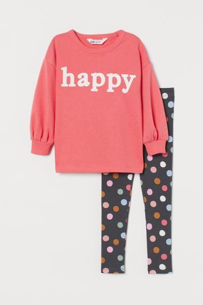 Set with a sweatshirt and leggings. Sweatshirt in a soft cotton blend with a printed design, drop... | H&M (US)
