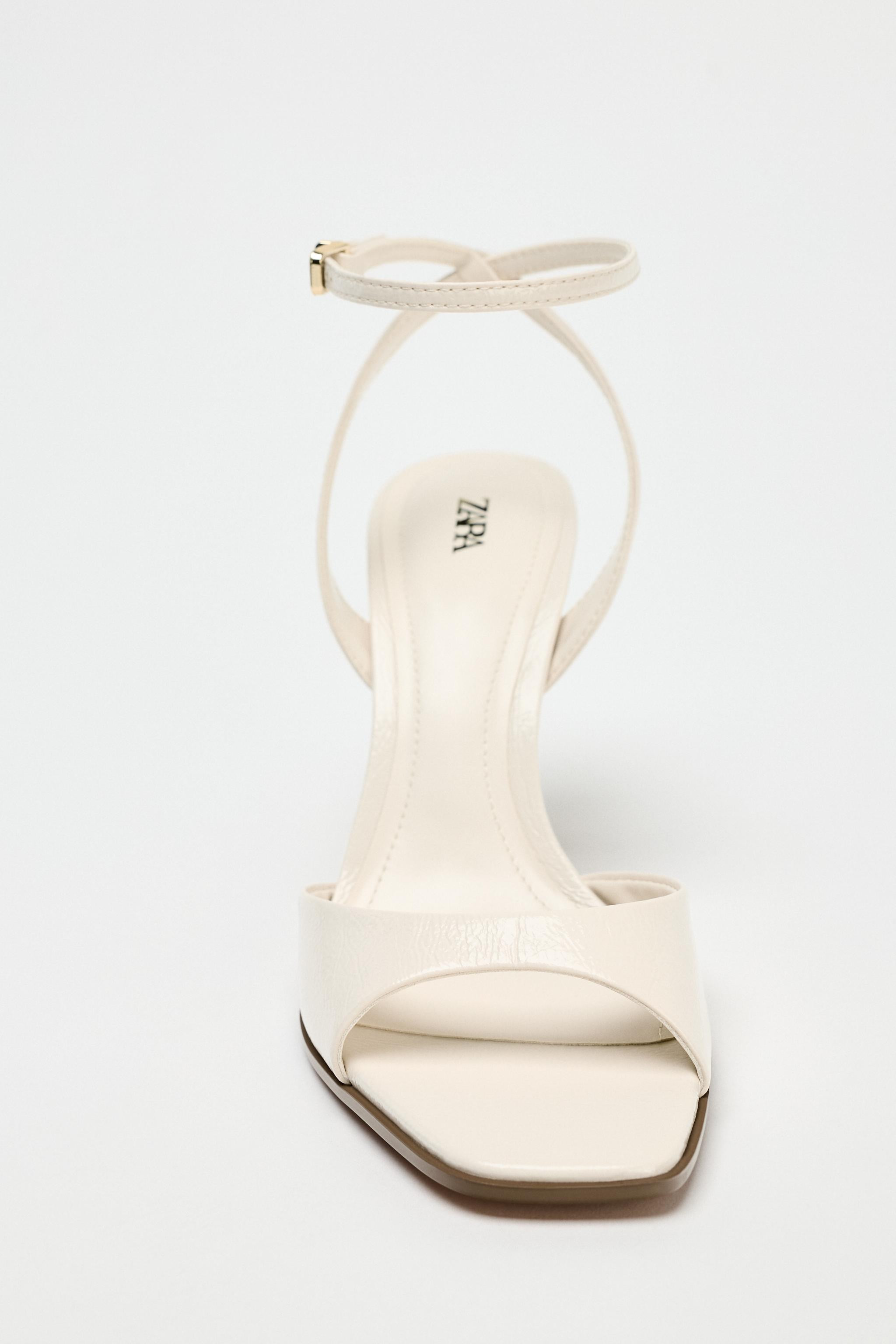 PATENT EFFECT HEELED SANDALS | Zara US