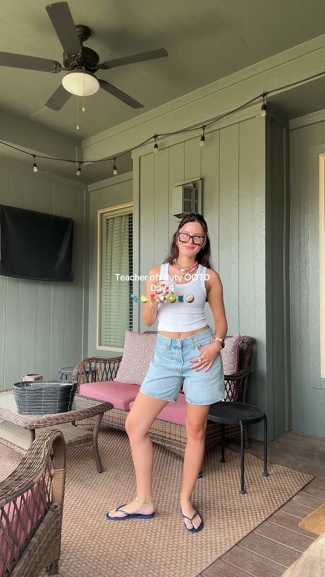 I’m obsessed with these shorts!!!!! Wearing a 28 in them for a baggier fit, but they definitely run small. Jewelry is TJ Maxx & bauble bar! Clip is lululemonn

#LTKSeasonal #LTKStyleTip #LTKFindsUnder50