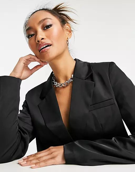 Vero Moda cropped blazer in black | ASOS (Global)