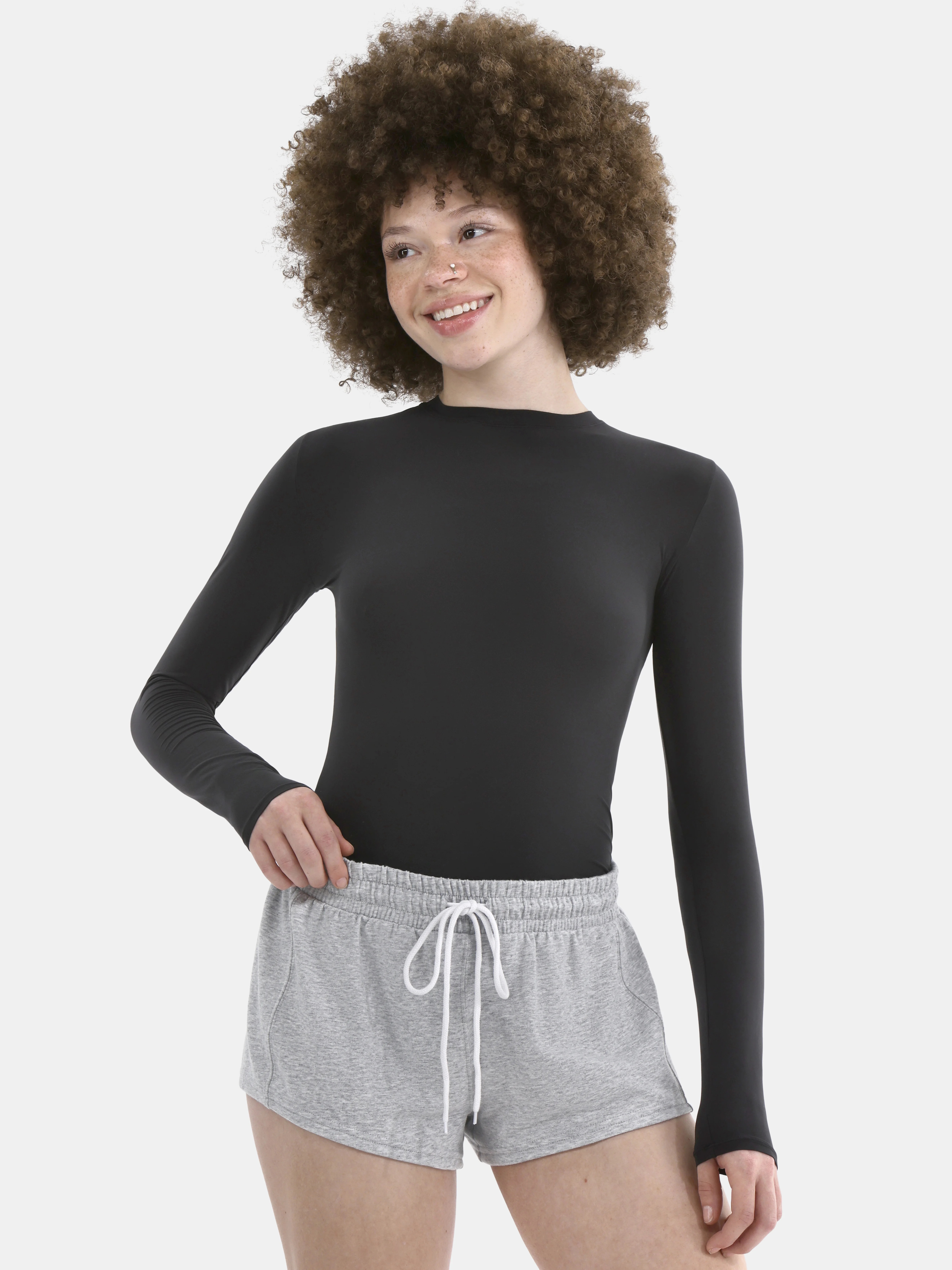 No Boundaries Women’s Fit Stretch Long Sleeve T-Shirt, Sizes XS–3XL | Walmart (US)