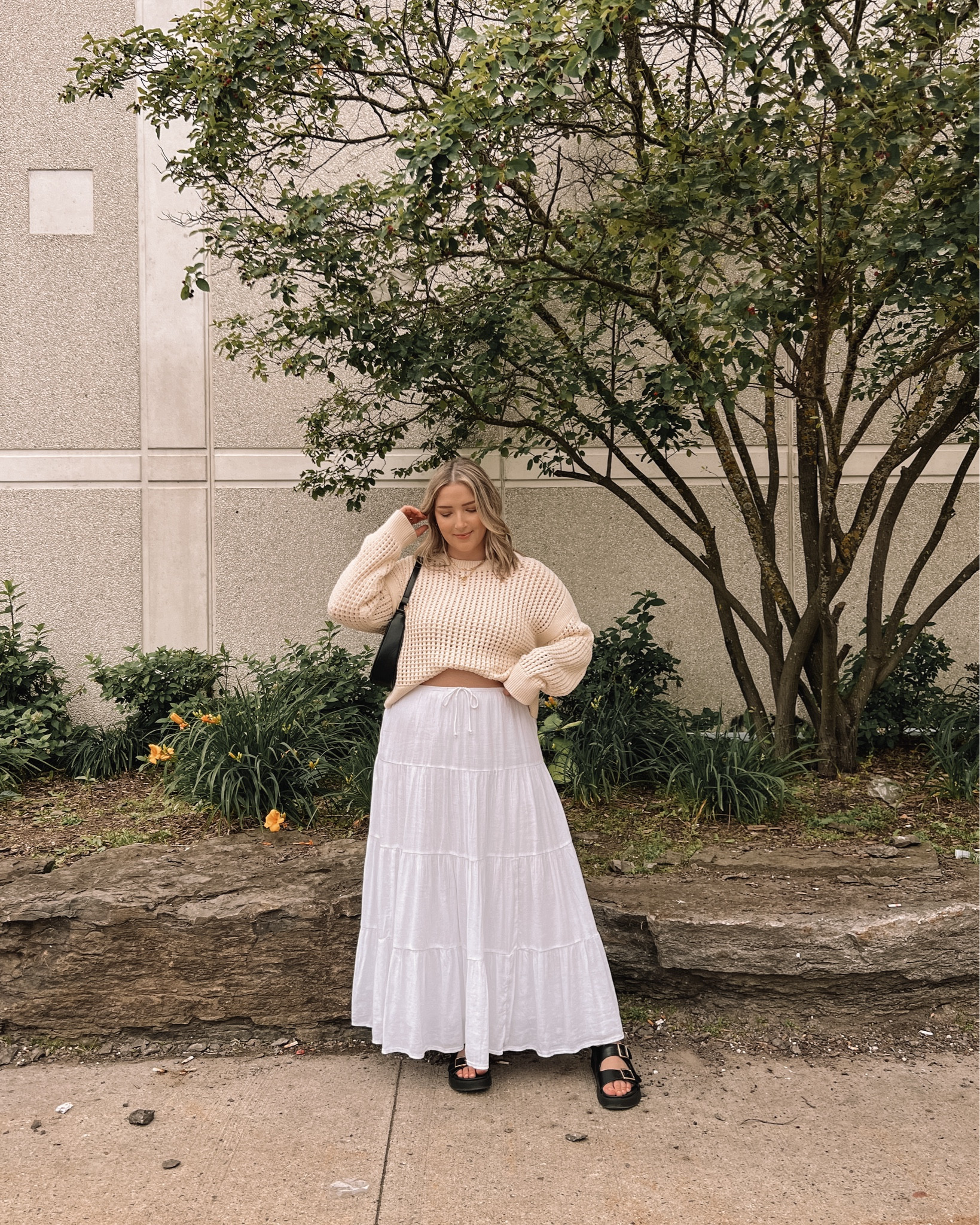 Midsize summer outfit - white maxi skirt (size L), open knit crochet sweater (size L), chunky black sandals (tts)



#LTKcanada #LTKsummer #LTKmidsize