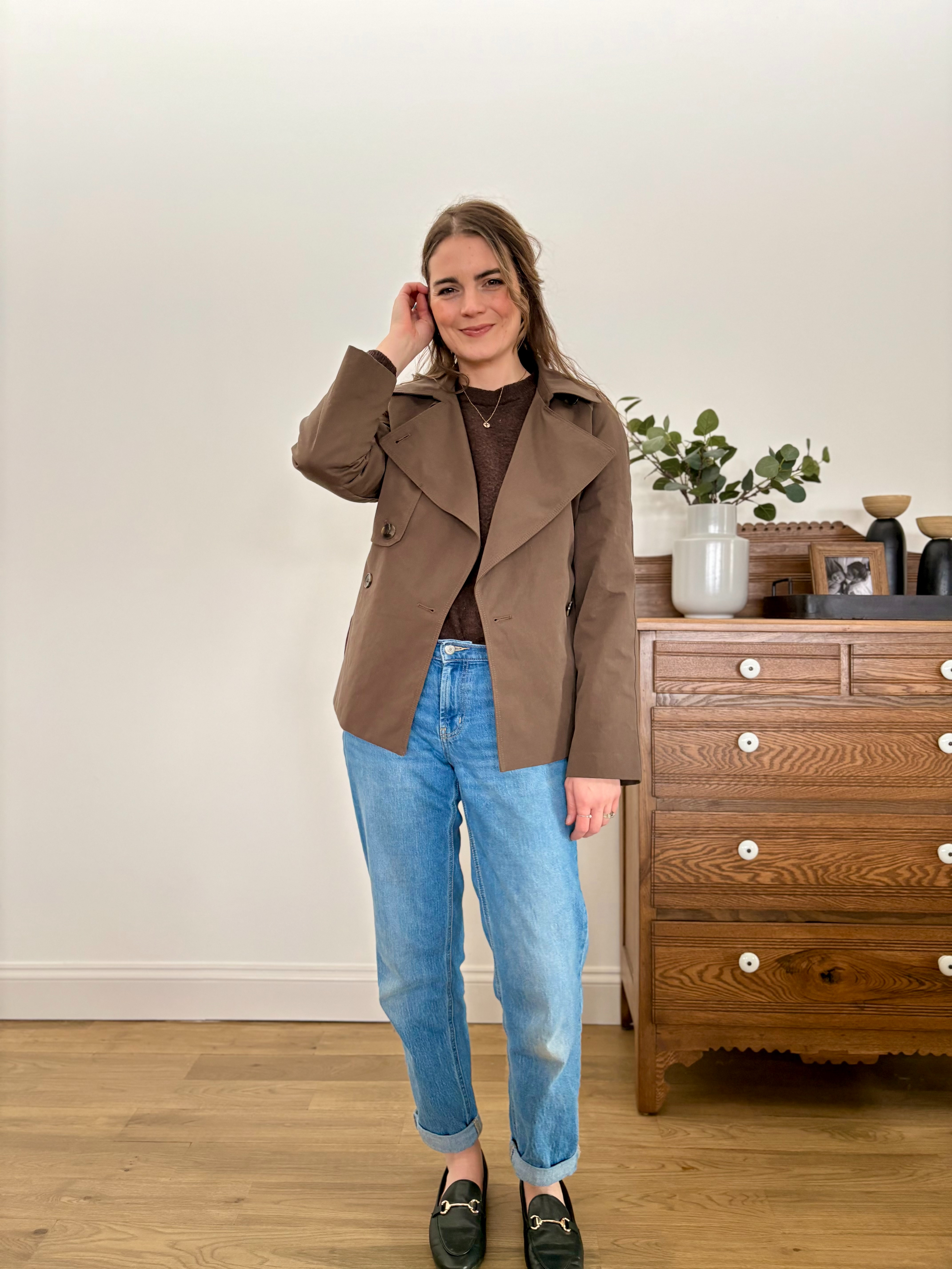 Mom Outfit 05 - Perfect for running kids to extracurricular activities! #MomStyle #Classic #Comfort #MomFashion #WinterOutfit #SpringOutfit

 

 #LTKjeans #LTKmodest #LTKstyletip