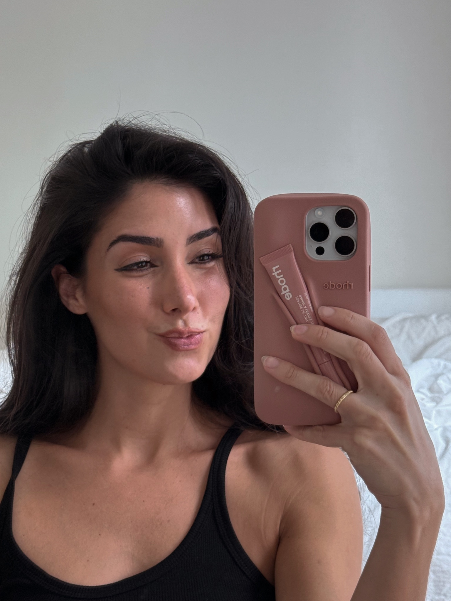 Fave nontoxic bronzer rated excellent on the Yuka app 🩷 my skin is so sensitive I have to be super careful about what ingredients I use and these bronzers have been my faves for about a year now . Also linking the other non toxic faves by same brand 💞

#LTKBeauty #LTKFindsUnder100