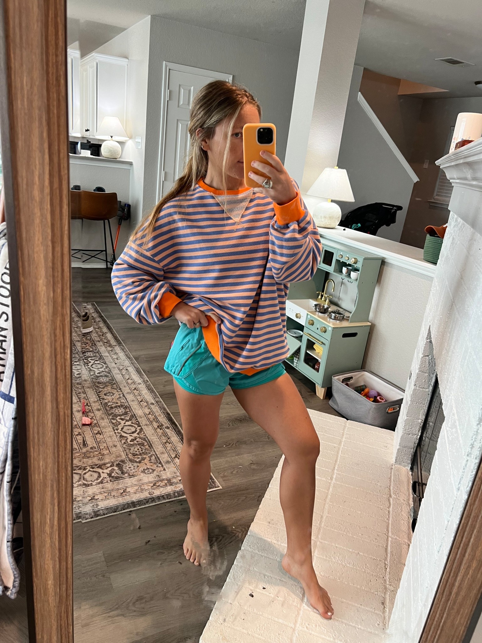 Comfy. Colorful. Mom-life approved ☕️🧡
My go-to morning outfit lately: oversized Amazon crewneck (love the colors — soft blues + a pop of orange), classic Lululemon running shorts, messy hair that I’m pretending is intentional, and my favorite pastel orange phone case. Perfect for coffee runs, park mornings, daycare drop-offs, or just chasing a toddler around the house.

Everything’s linked on my LTK — easy, cute, and functional for busy mornings.

#MomStyle #MorningOutfit #EverydayMomLook #CasualOOTD #AmazonCrewneck #LululemonRunningShorts #OversizedCrewneckOutfit #CuteAndComfy #ToddlerMomStyle #LTKfit #LTKunder50 #LTKcasualstyle #RunningShortsOutfit #PastelPhoneCase #MessyHairLook #ColorfulAthleisure #StayAtHomeMomStyle #MomOutfitInspo #CuteErrandOutfit #MomWardrobeBasics #EasyOutfitsForMoms 

#LTKStyleTip #LTKActive