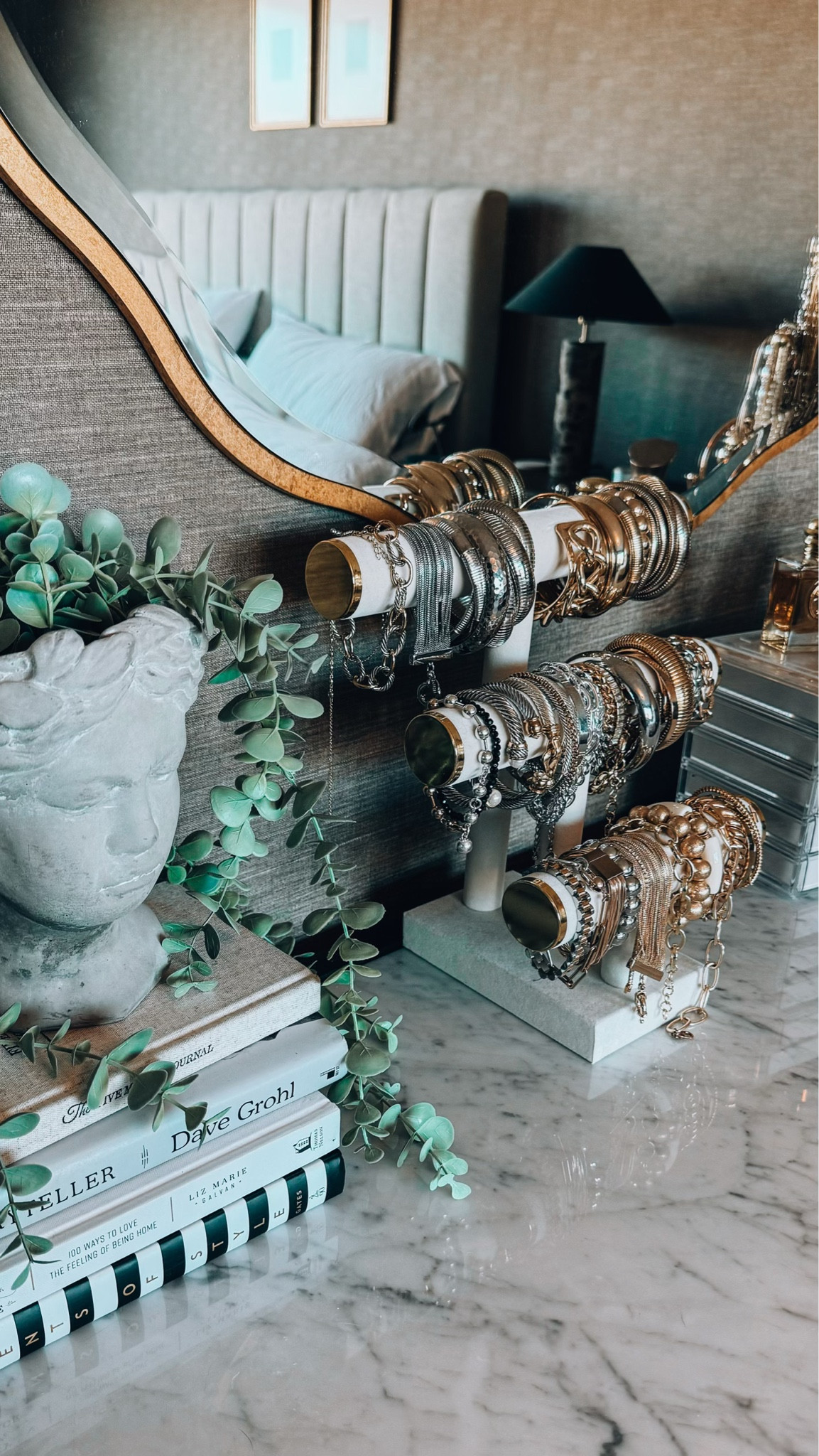 Primary bedroom dresser mirror and jewelry organization!


#LTKFindsUnder50 #LTKSeasonal #LTKHome