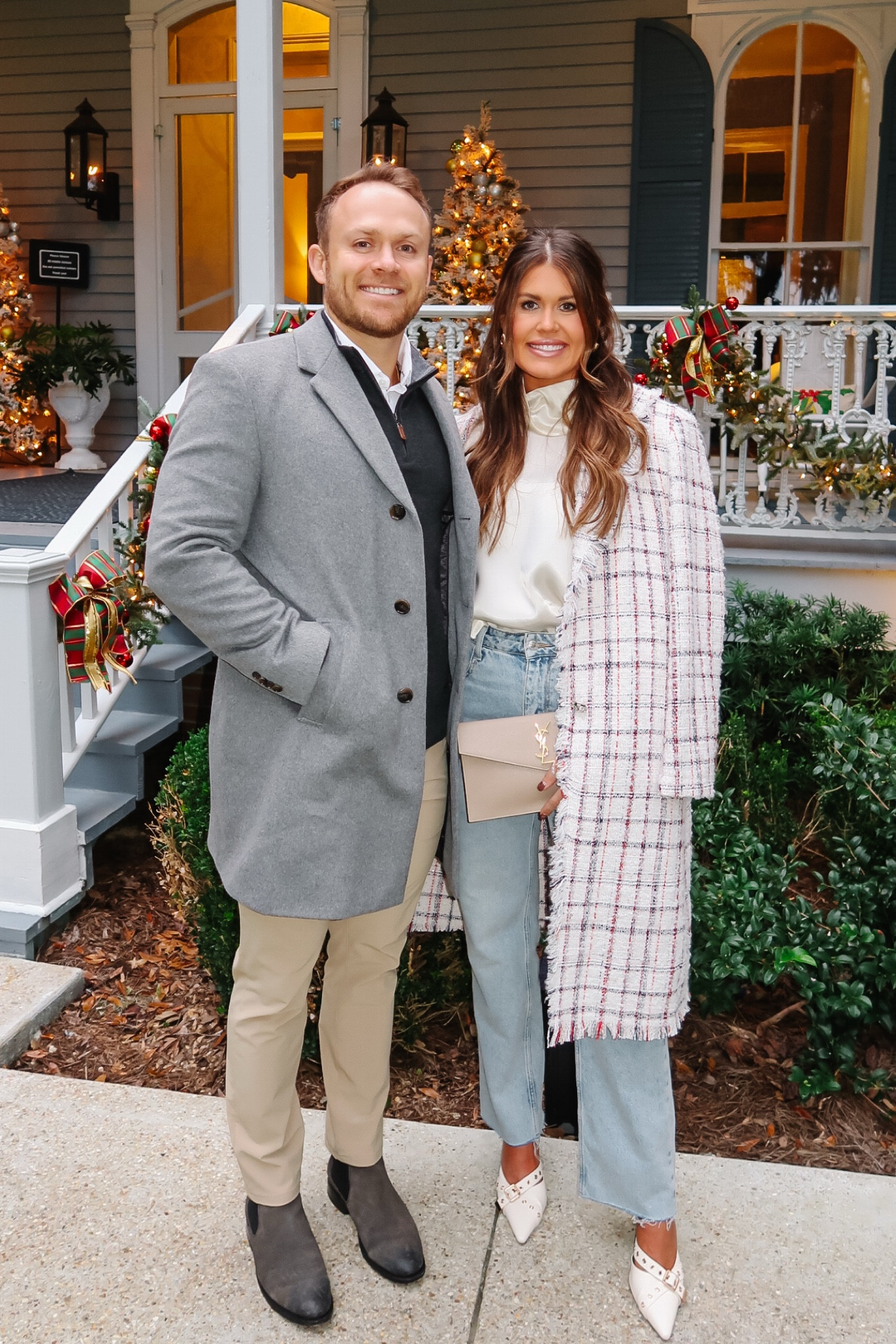 My shirt is old Zara. 
My jeans are  Zara - REF 6164/053. 


#LTKSeasonal #LTKHoliday #LTKStyleTip