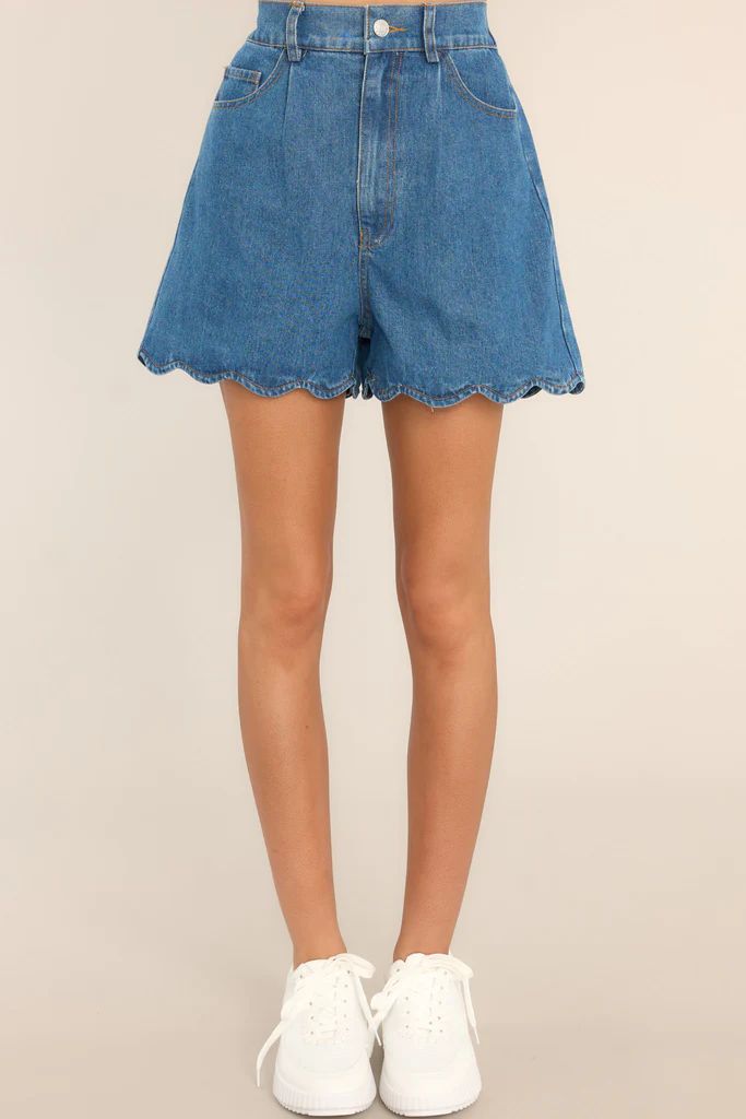 Blue Horizon Medium Wash Scalloped Jean Shorts | Red Dress 