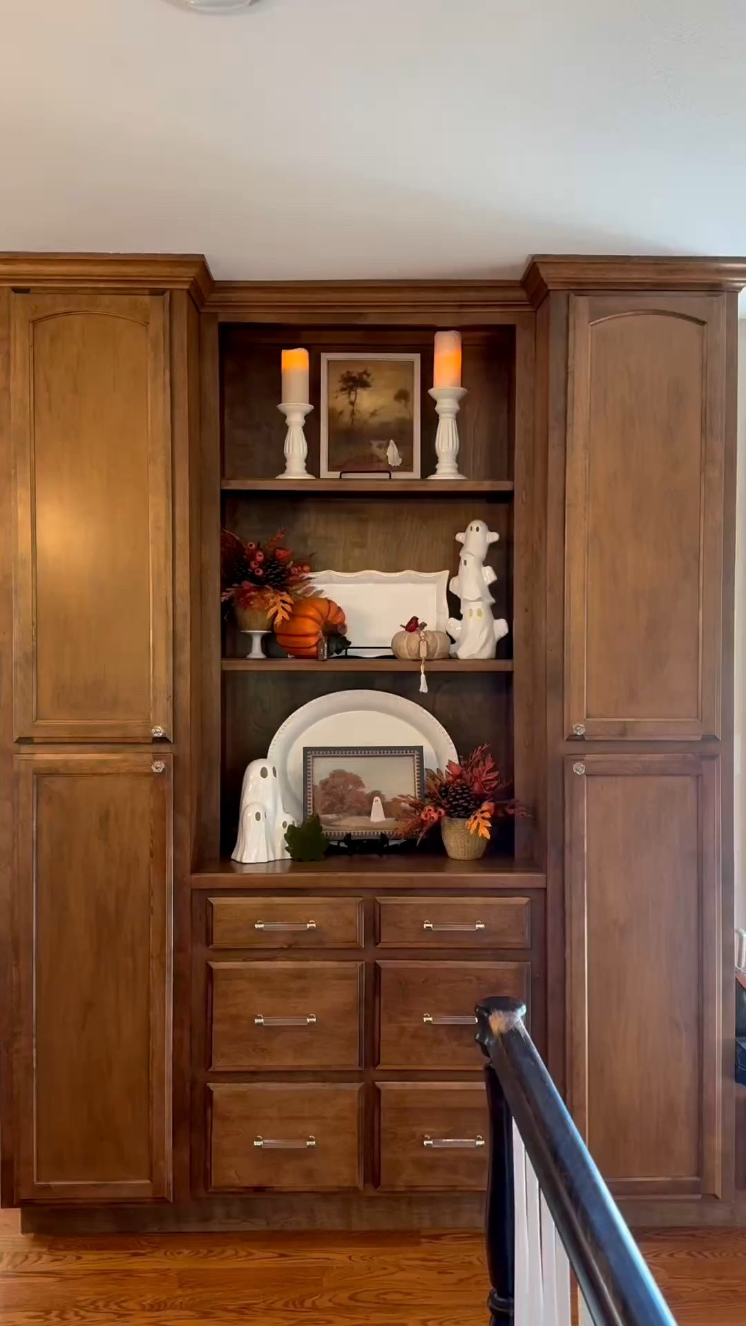 Comment SPOOKY to all our Fall Favorite At Home Decor!👻🍁🍂

👻 Are you decorating for cozy fall… or SPOOKY Halloween?

We decided this bookcase needed a little haunting this year, and we’re loving how it turned out! Ghost candlesticks, spooky framed pictures, little Halloween accents, and just enough eerie details to make it feel festive without taking over the whole room.

Halloween decorating doesn’t have to mean orange and black everywhere. You can mix spooky Halloween decor into your existing home decor and still keep it feeling collected, cozy, and beautiful.

Now we want to know… how spooky do YOU go for Halloween?

🎃 Cozy fall only
👻 Cute & spooky
🕷️ Give me ALL the Halloween

Tell us in the comments because we want to know which team you’re on!

#HalloweenDecor #HalloweenDecorating #FallDecor #HomeDecorIdeas #SpookySeason

#LTKHome