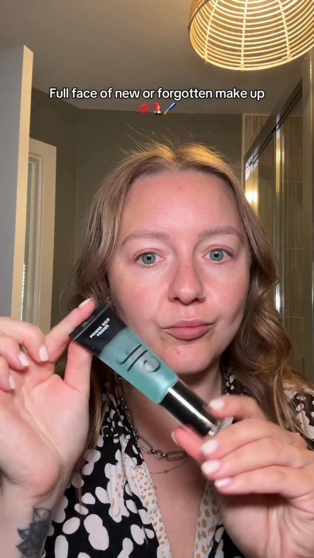 Full details 👇🏼

Primer - @elfcosmeticsuk power grip primer
Foundation - @bperfectcosmetics Cosmetics Croma cover luminous foundation shade W2
Contour - @bperfectcosmetics shape stick shade toffee
Blush - @bperfectcosmetics golden hour dawn palette shade new beginnings
Highlight - @bperfectcosmetics golden hour dawn palette shade sunrise
Eyeliner - @sacheubeauty eyeliner stay-n shade eye’m crisp (brown)
Mascara - @wonderskin power’full mascara shade black
Lip liner - @madebymitchell modern melt liquid liner shade Cabo kiss
Lipstick - @bperfectcosmetics lip library satin lipstick shade hero

#makeup #trynewmakeup #newmakeup #grwm #grwmmakeup #fullfacemakeup #makeuplover #makeuplooks #everydaymakeup #tiktokmademebuyit #sacheubeauty #elfcosmetics 
#bperfectcosmetics #madebvmitchell #ltk