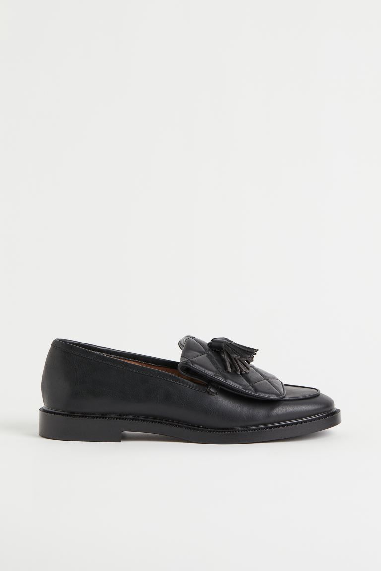Tasselled loafers
							
							£19.99 | H&M (UK, MY, IN, SG, PH, TW, HK)