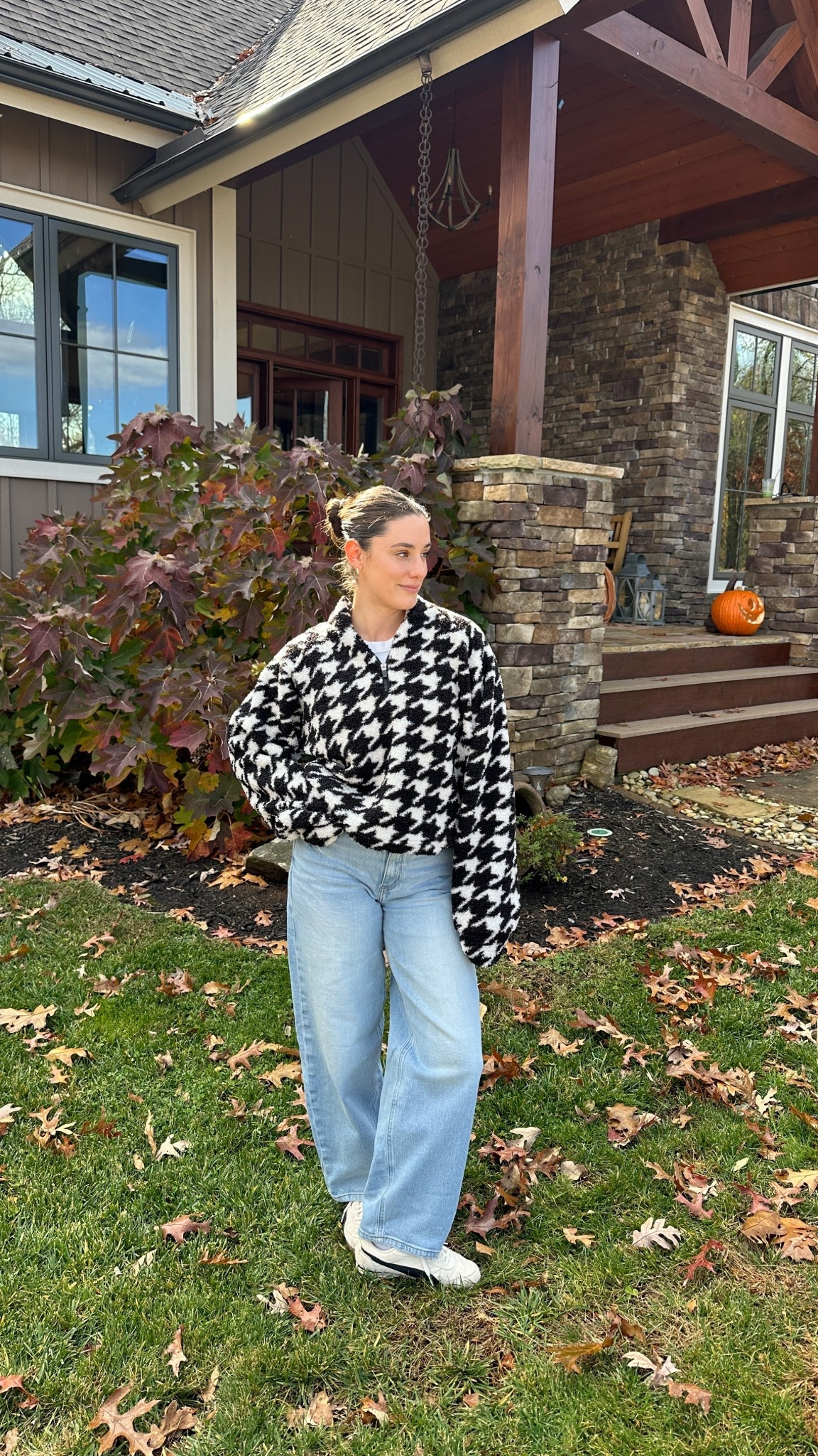 cozy fall outfit 🤍

#LTKHoliday #LTKSeasonal #LTKStyleTip