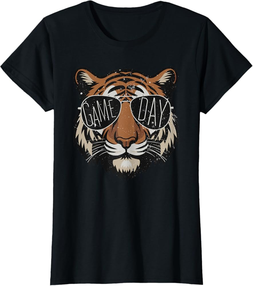 Touchdown American Football Game Day Thanksgiving Tiger Cool T-Shirt | Amazon (US)
