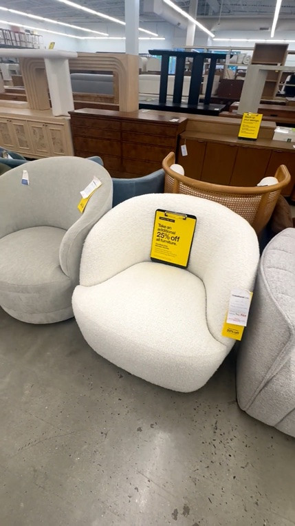These accent chairs just changed the whole vibe of the room 🤍✨ Cozy, elevated, and giving designer look without trying too hard. Saving this setup immediately 😍🪑 #LTKHome #AccentChair #HomeInspo #InteriorDesign #CrateandBarrel #NeutralHome #HomeDecorFinds #LivingRoomInspo #CozyHome #FurnitureFinds

#LTKSaleAlert #LTKHome #LTKSeasonal
