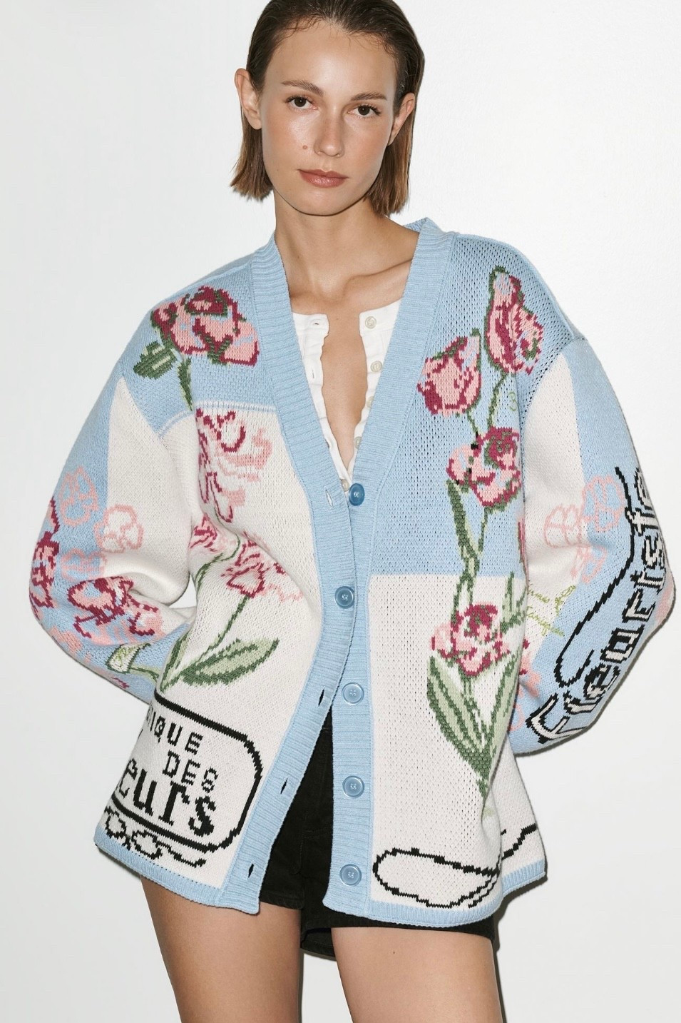 The coolest graphic sweater! 

#LTKootd #LTKSeasonal #LTKgrwm