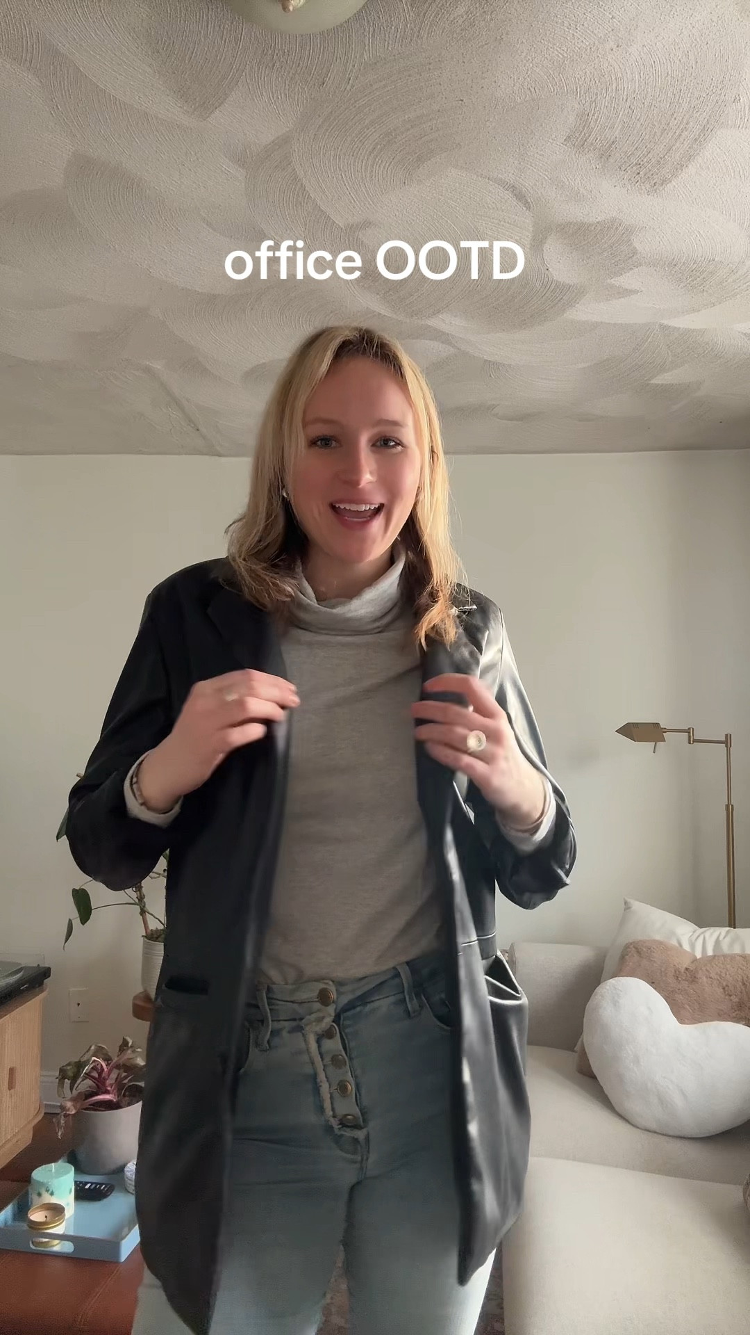 wearing closet staples to my 9-5 💻 
 from Abercrombie, Good American & Stuart Weitzman!

#LTKootd #LTKWorkwear #LTKgrwm