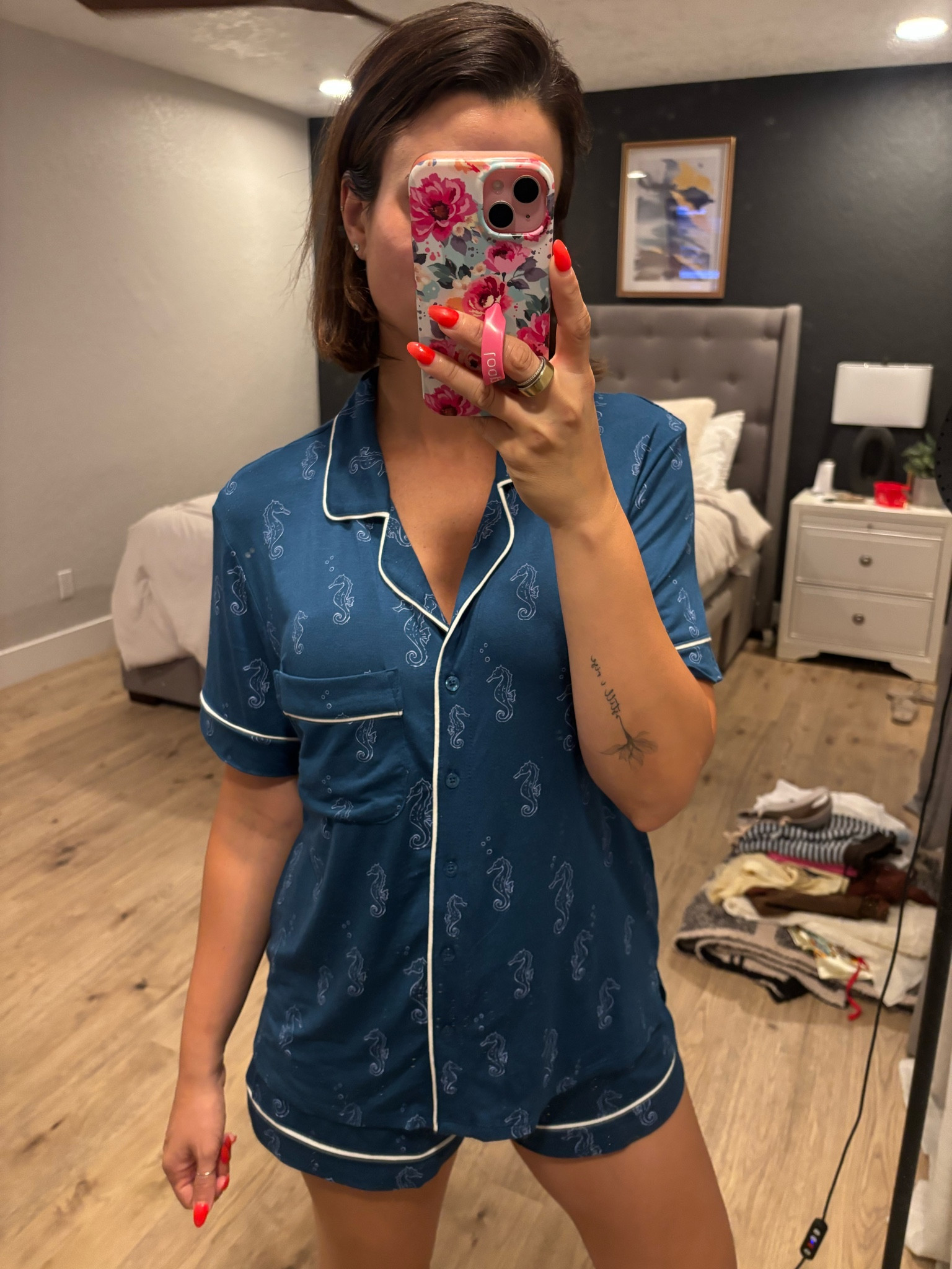 If you’re looking for the cutest pajamas, then look no further! This little blue set with seahorses printed all over is from @Target! 

So comfortable and reminds me of a more expensive brand from Nordstrom. These are SO soft! Size up if you like a looser fit. I’m wearing a medium!

#LTKselfcare #LTKgrwm #LTKdayinmylife